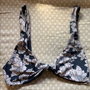 Acacia Swimwear Blue Magnolia Spain Top